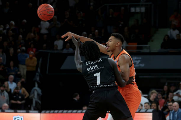 的防守策略 的防守策略